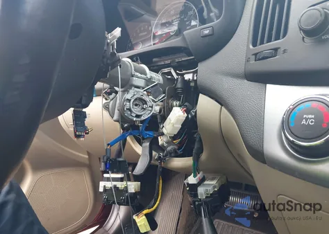 2010 Hyundai Elantra Gls z USA, uszkodzony, nr VIN KMHDU4AD9AU905499